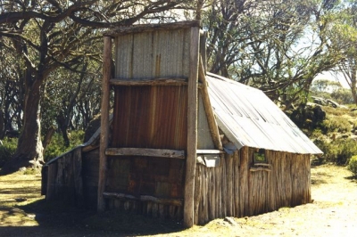 Wallace Hut - 0063.jpg
