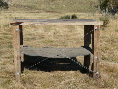 Rustic stool. - P1020195.JPG