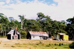 Tin Mines huts 1991 - Tin_Mines.jpg